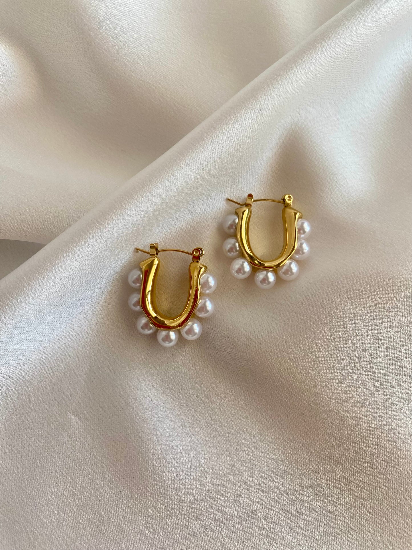 LILLY stainless steel earrings with pearls