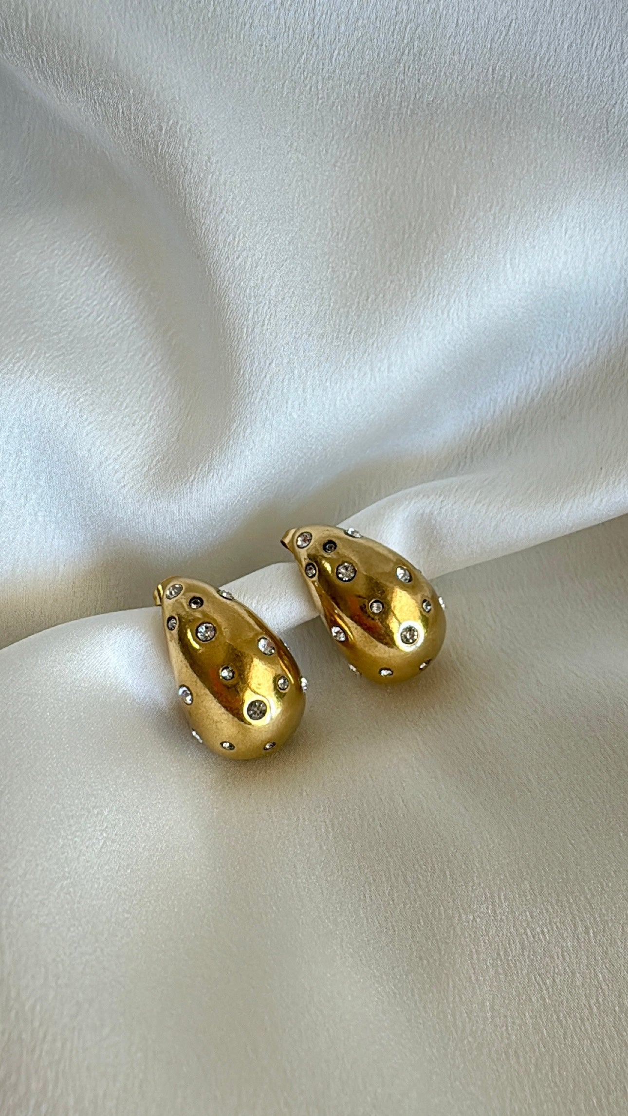 CRYSTAL TEARDROP stainless steel earrings with zircons