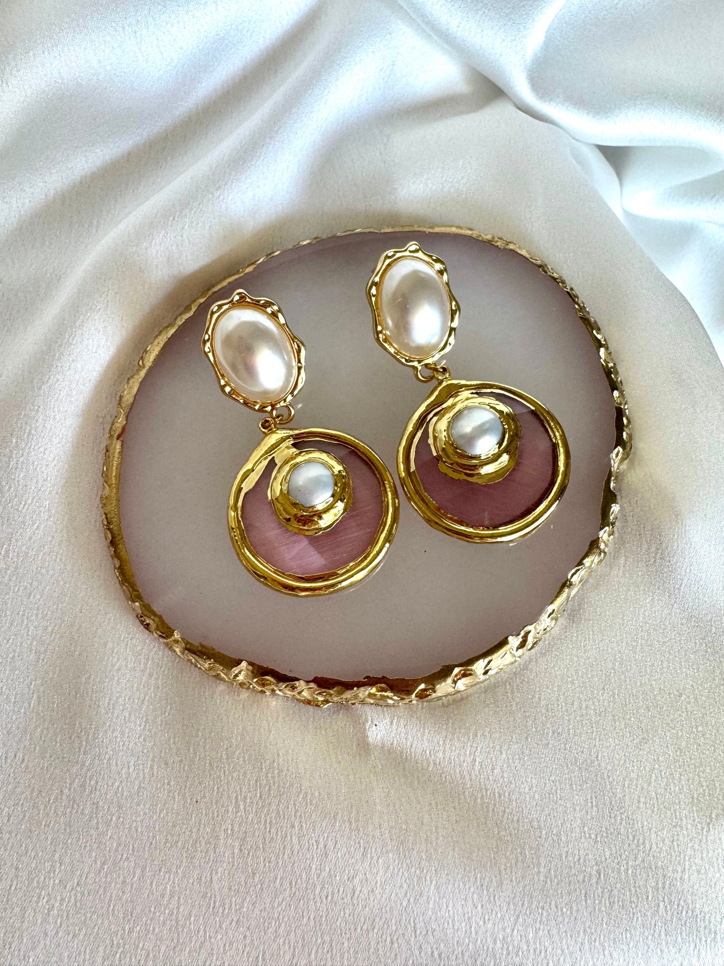 VIENNA drop earrings with pink cat eye and freshwater pearls
