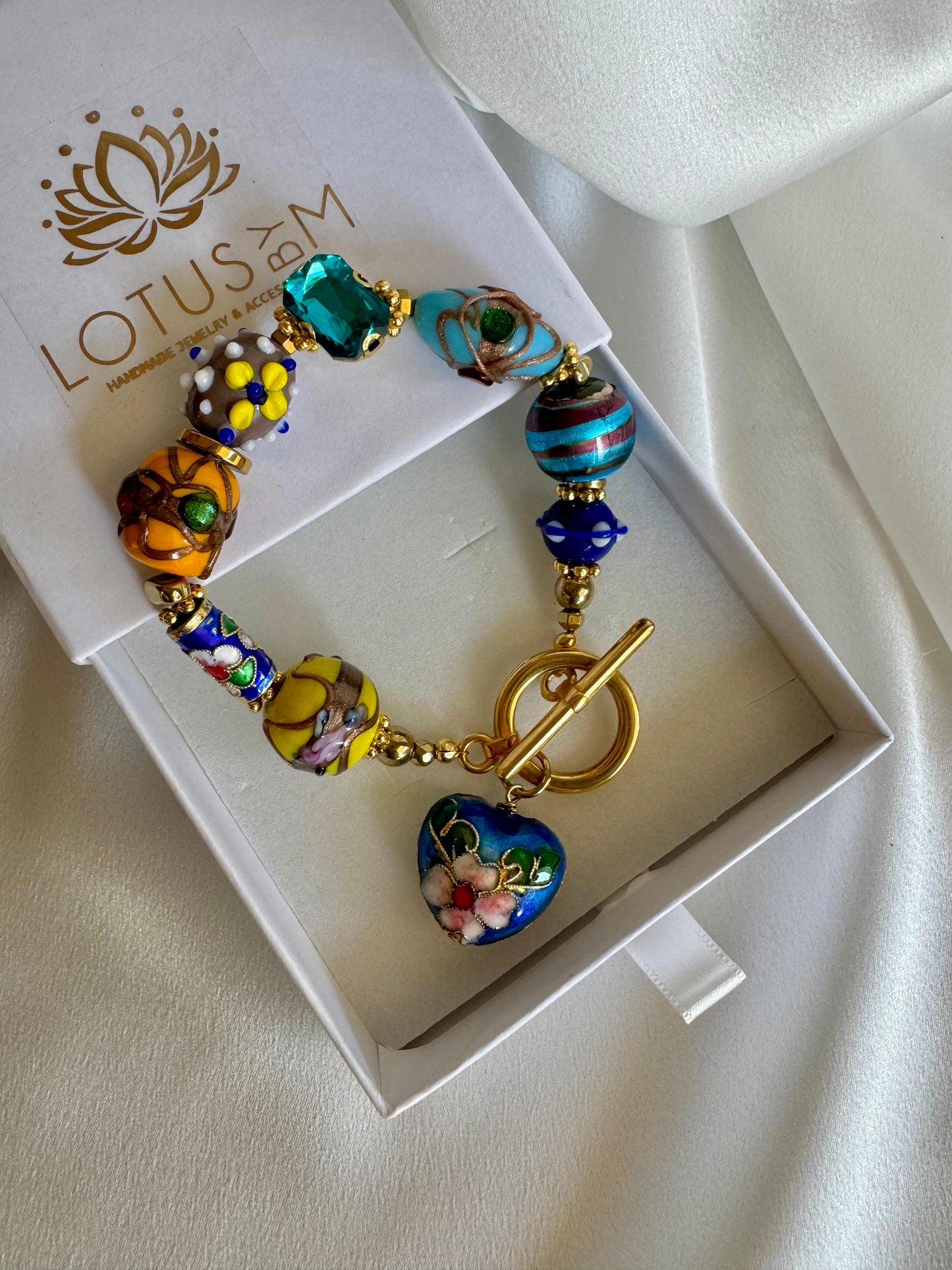 SAMIRA bracelet with Murano glass beads, hematite and crystals