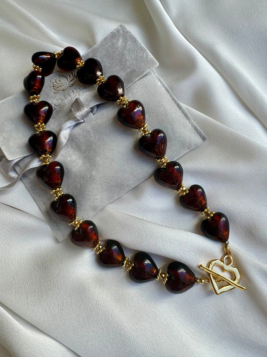 QUEEN OF HEARTS necklace with Murano glass hearts