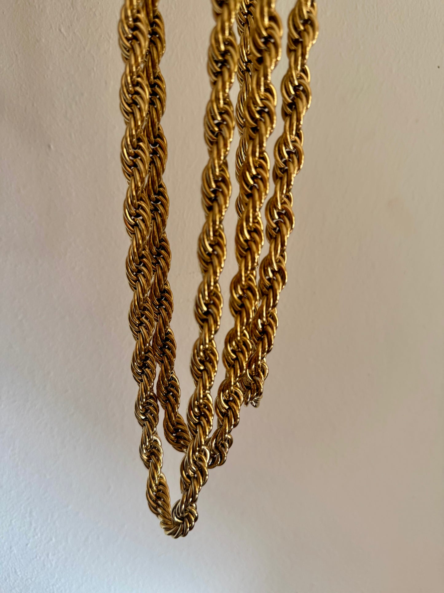 TWIST Chunky Gold Chain Long Necklace – 18K Gold Plated Statement Jewelry