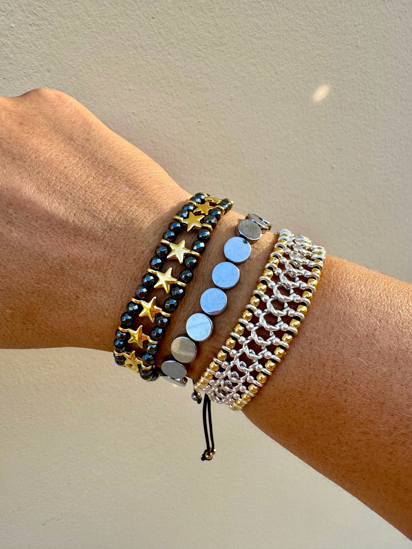 BRAID bracelet with gold and silver beads
