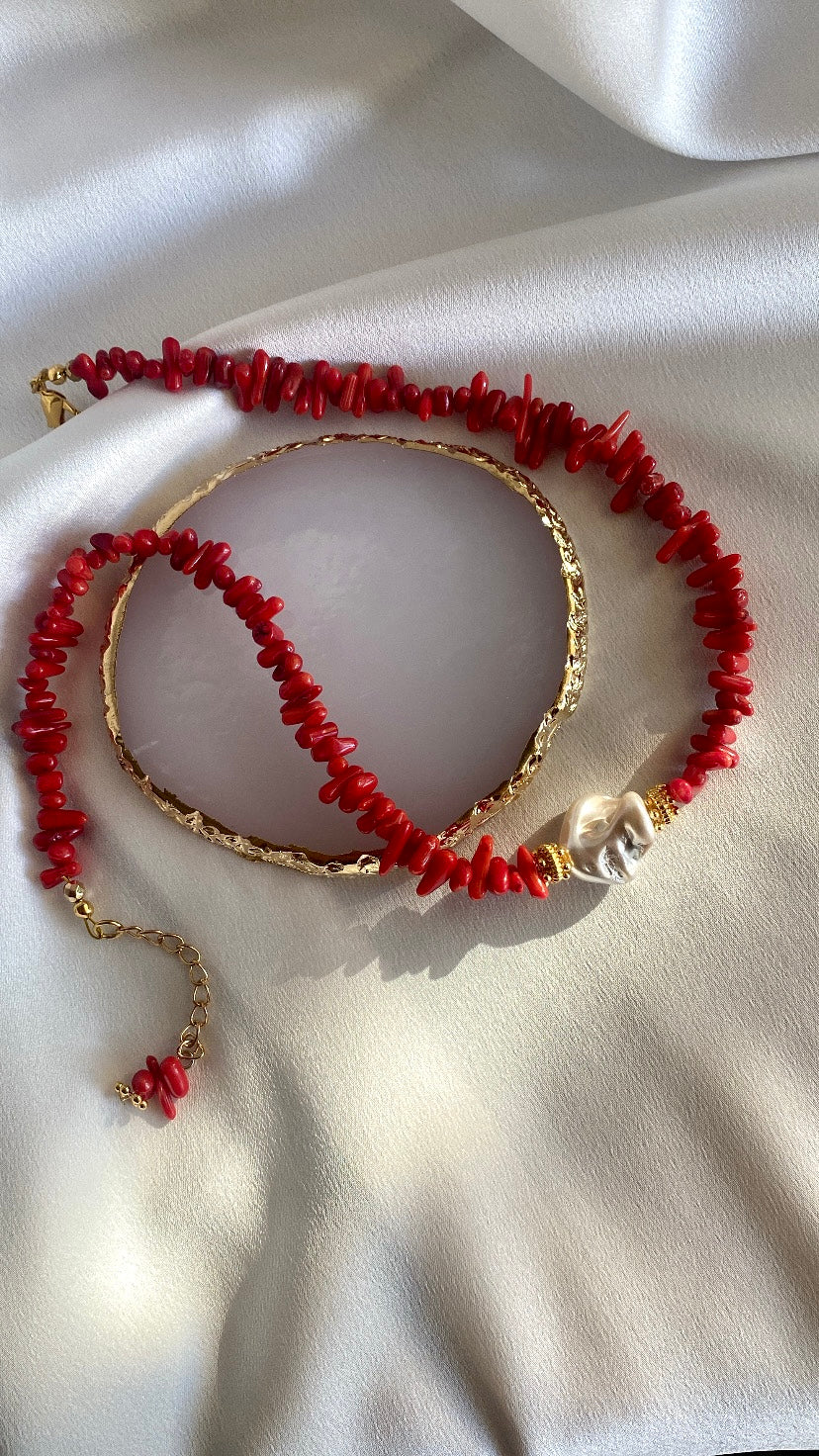 BRIGITTE coral summer necklace with Mother of Pearl
