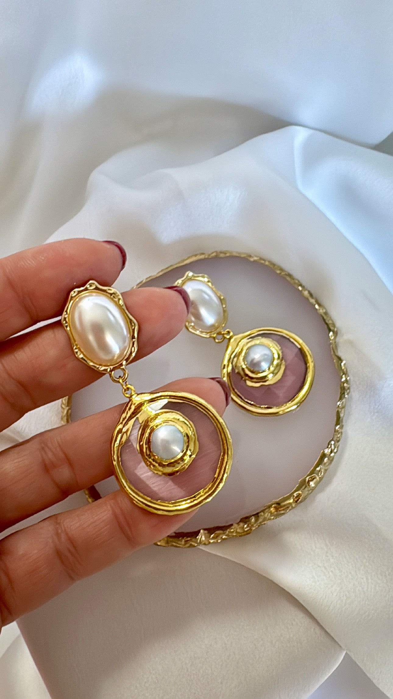 VIENNA drop earrings with pink cat eye and freshwater pearls