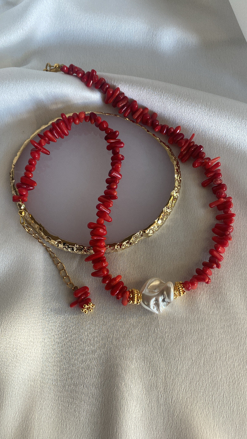 BRIGITTE coral summer necklace with Mother of Pearl