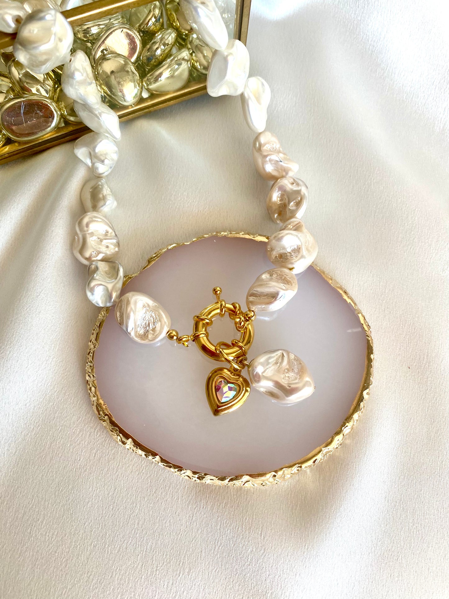 JE T’AIME necklace with chunky Mother of Pearl beads, gold clasp, and heart crystal charm