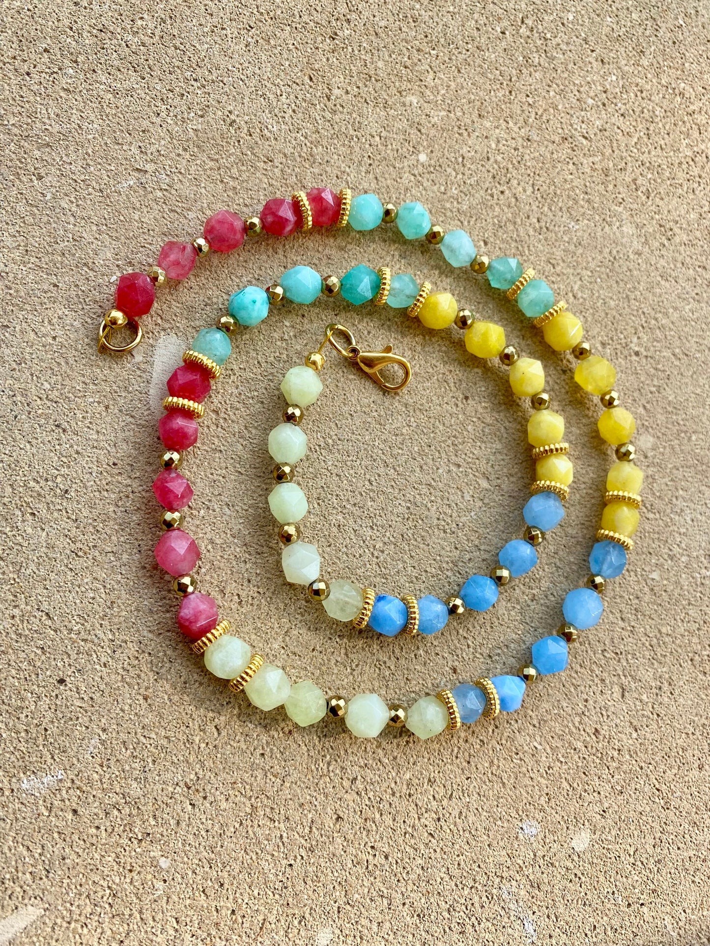 SUNRISE necklace with jade beads