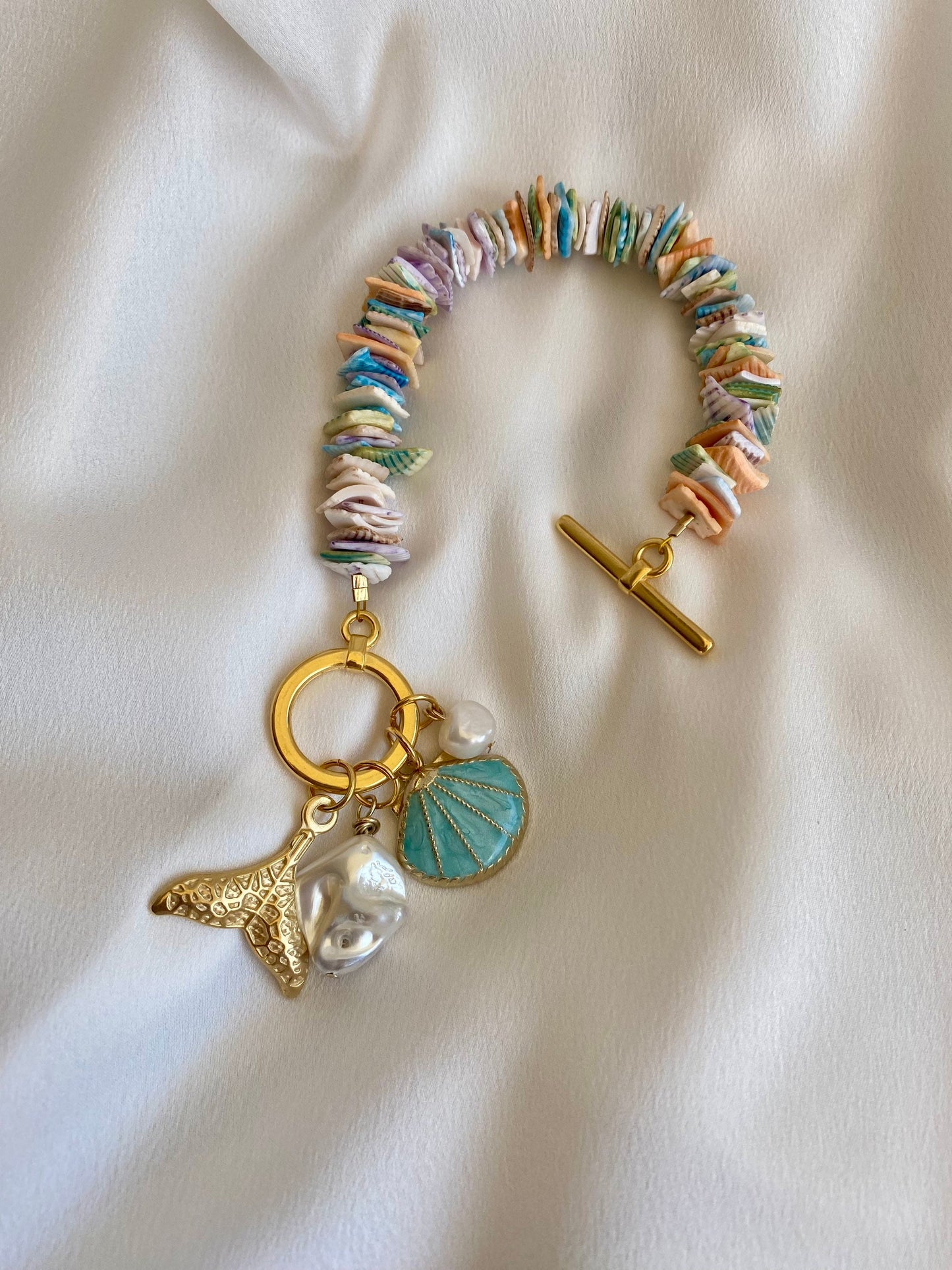 ALINE natural shell bracelet with pearl beads and brass summer charms