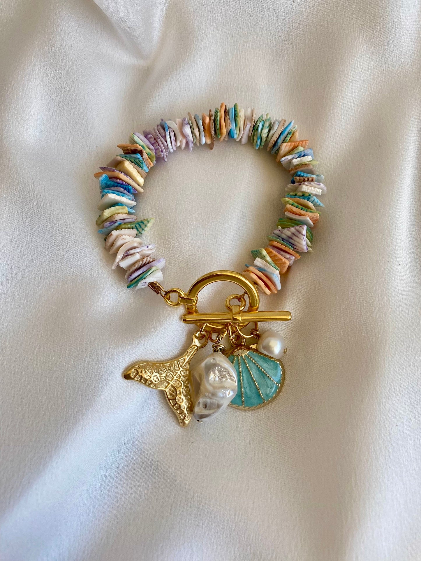 ALINE natural shell bracelet with pearl beads and brass summer charms