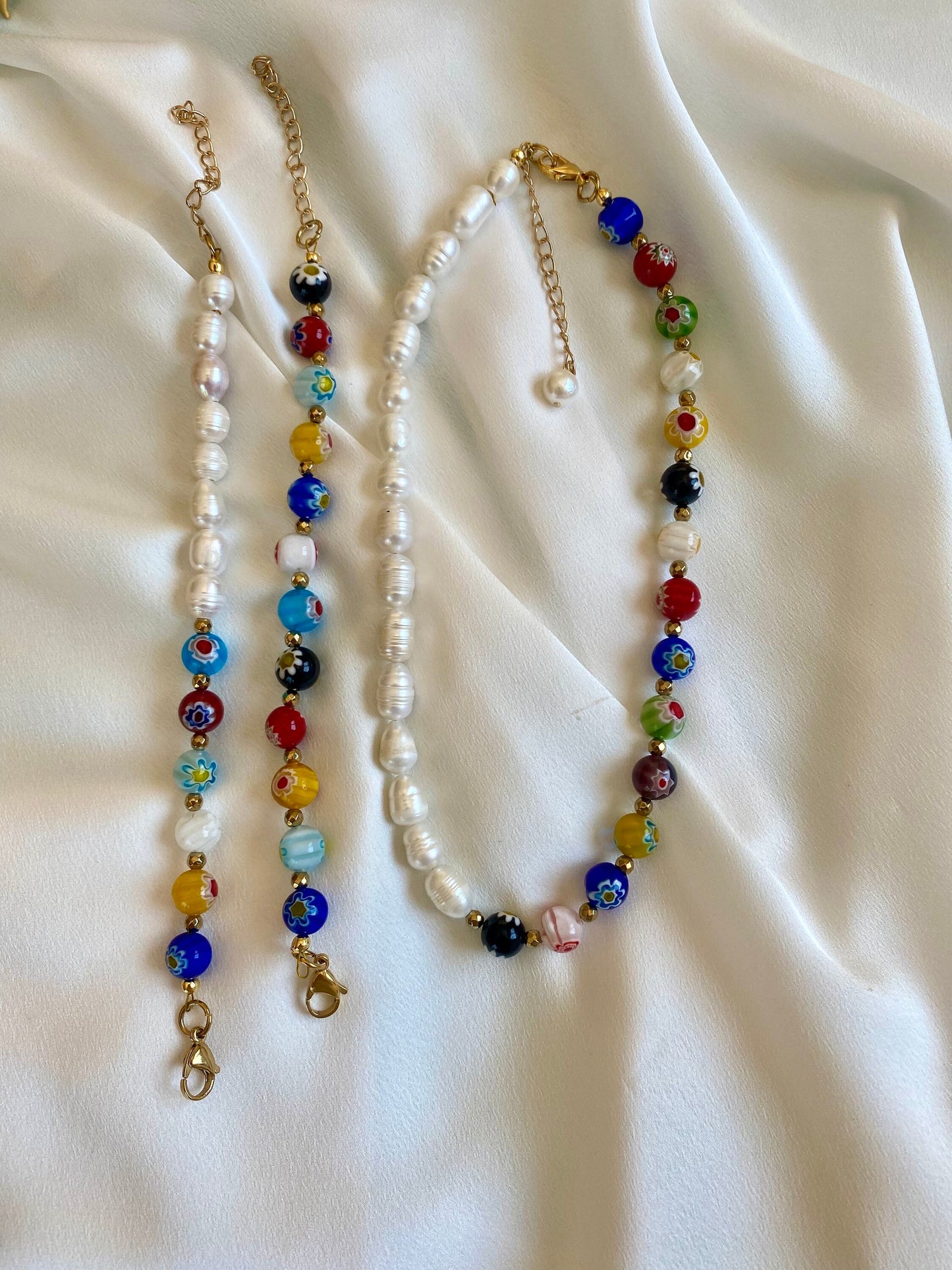MILLEFIORI glass necklace with pearls