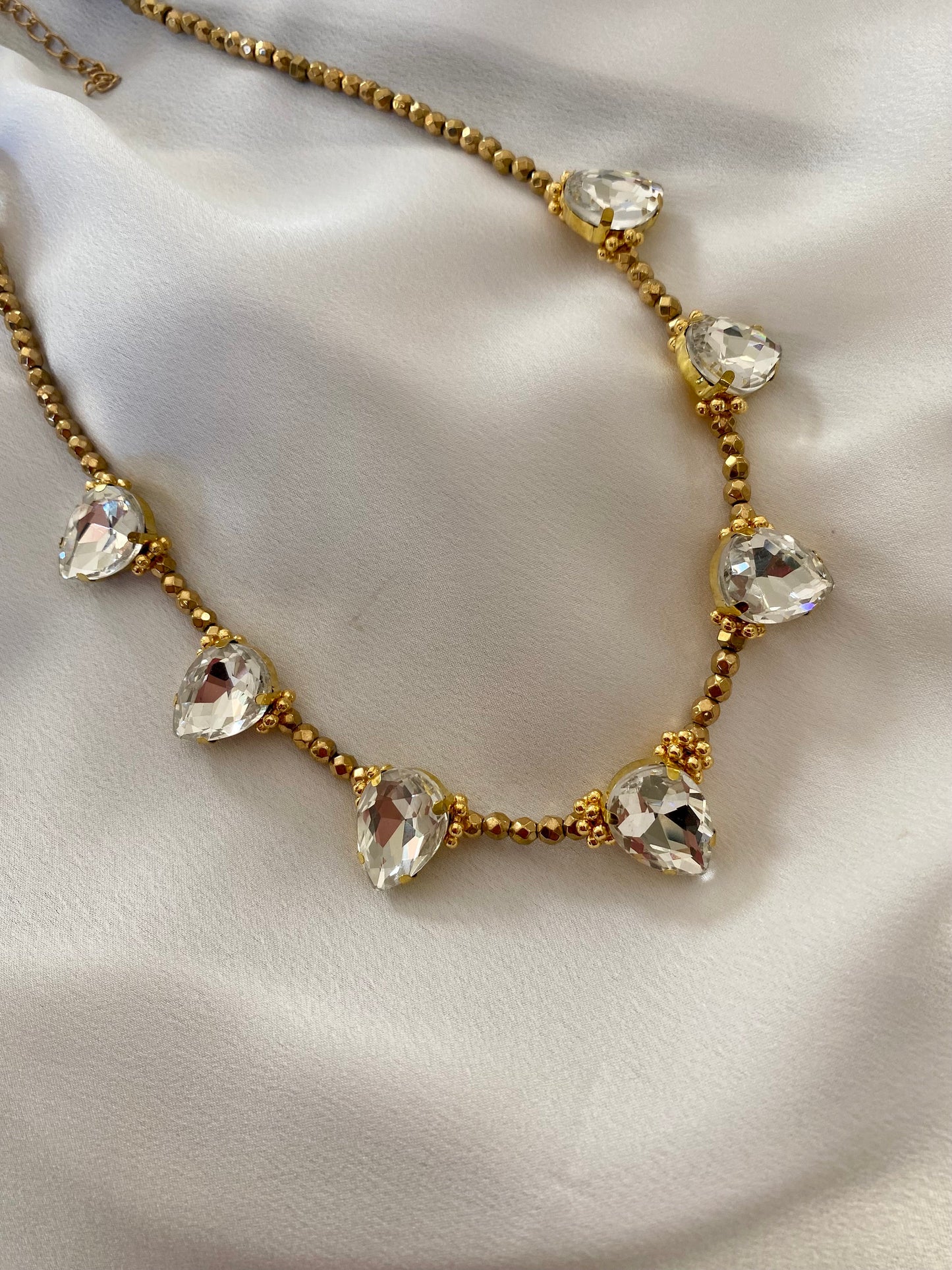 VALENTINA hematite necklace with crystals