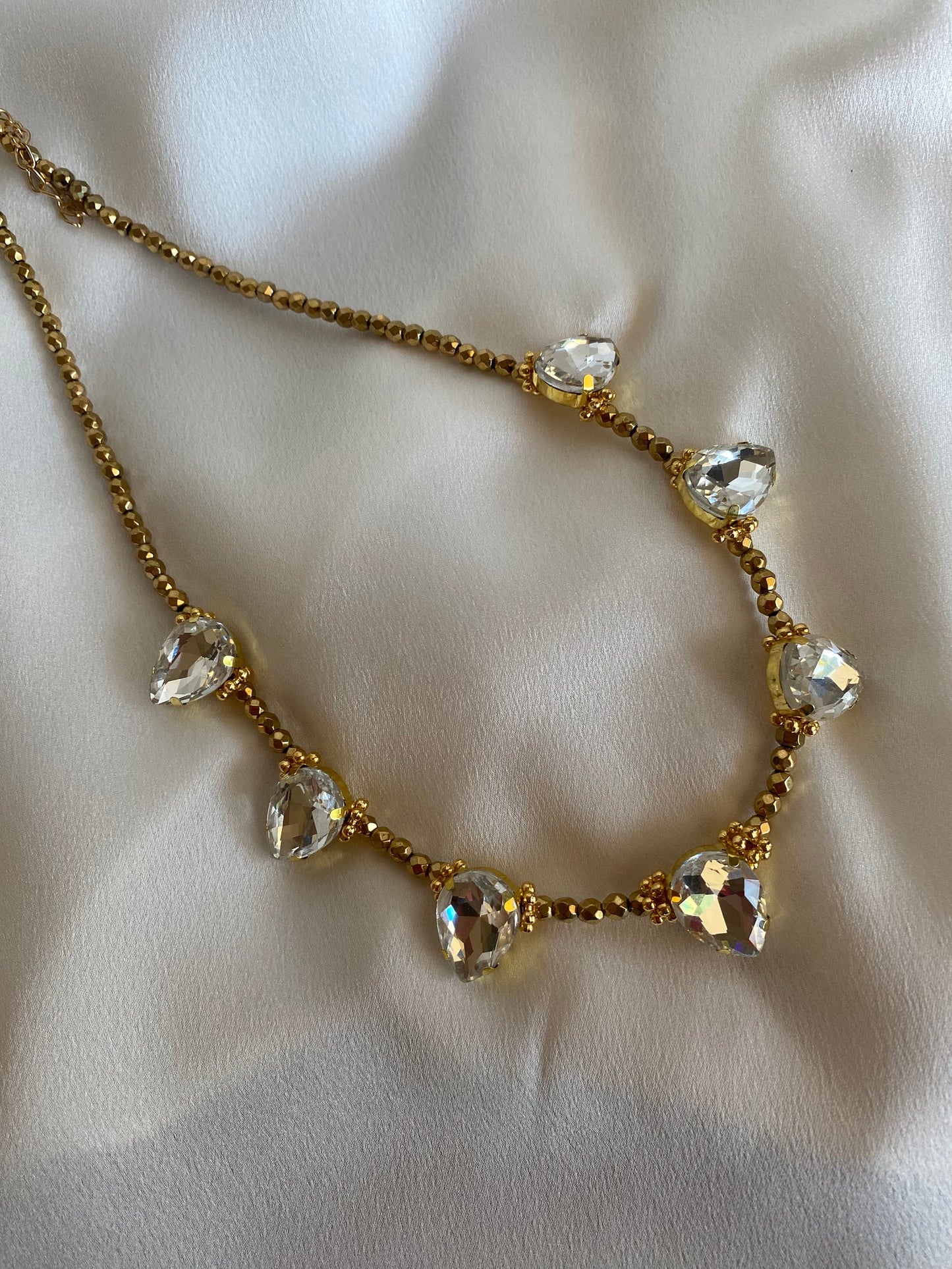 VALENTINA hematite necklace with crystals