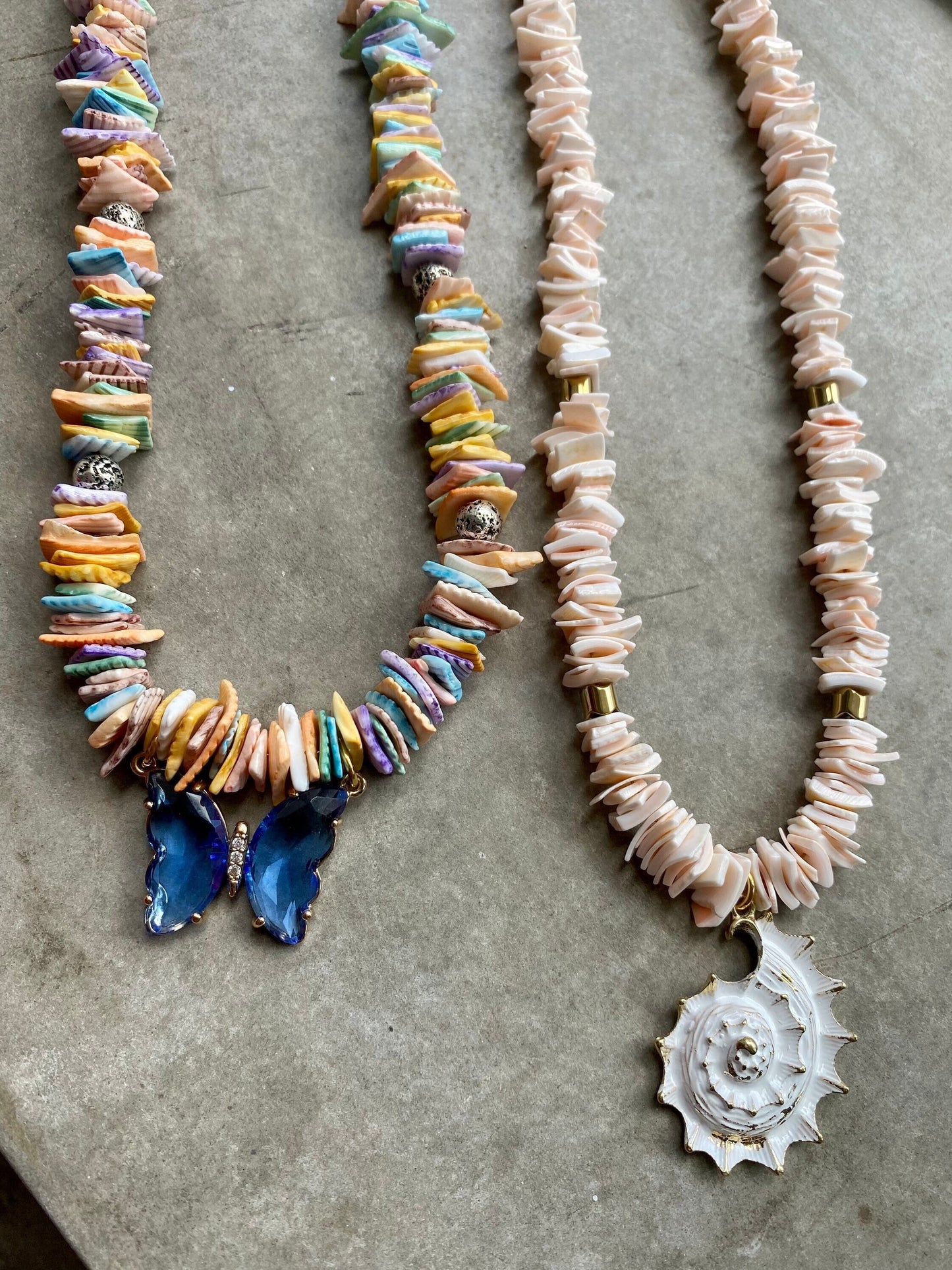 BUTTERFLY natural shell summer necklace with blue crystal butterfly