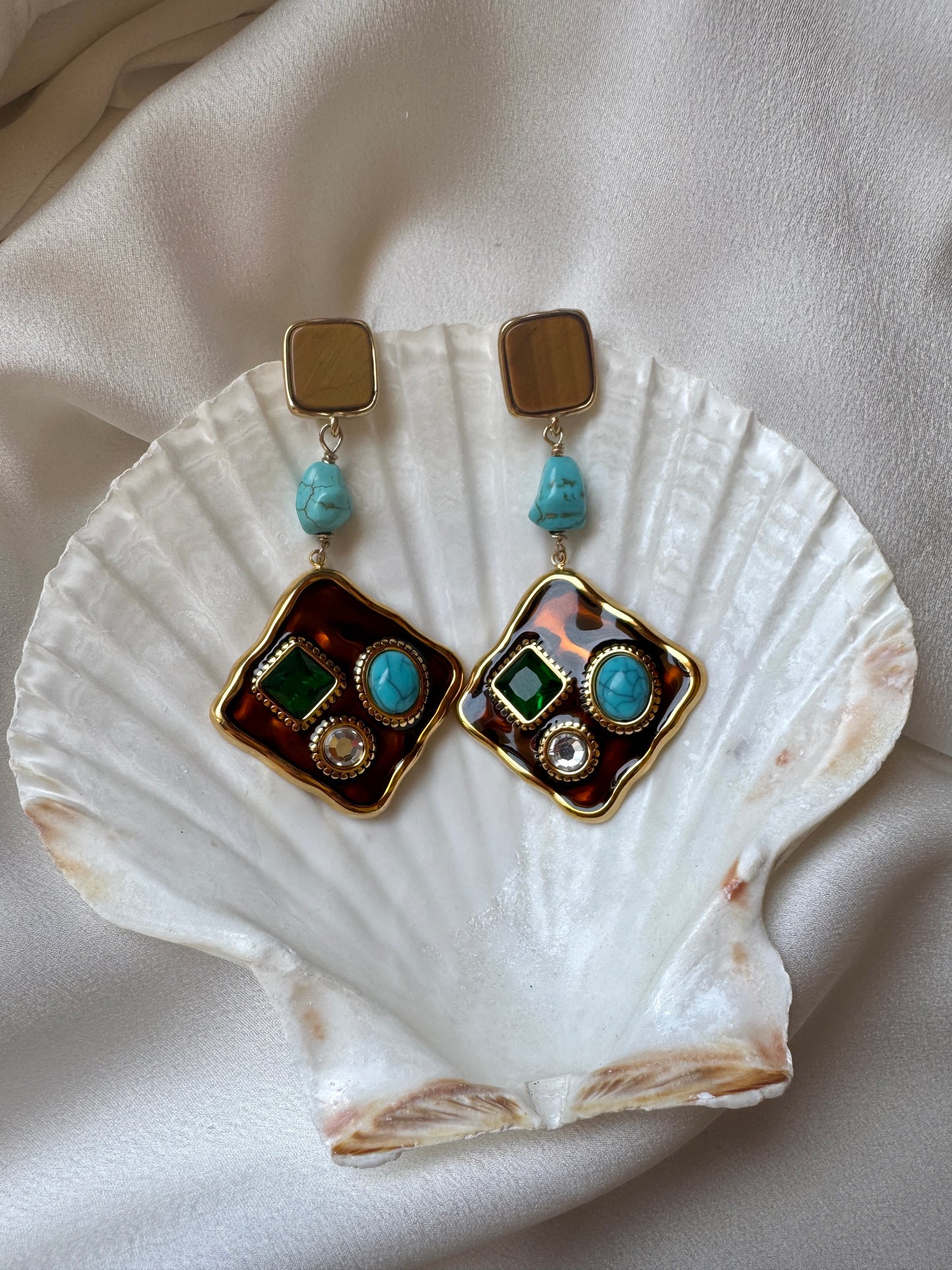 KIMOLOS semiprecious earrings