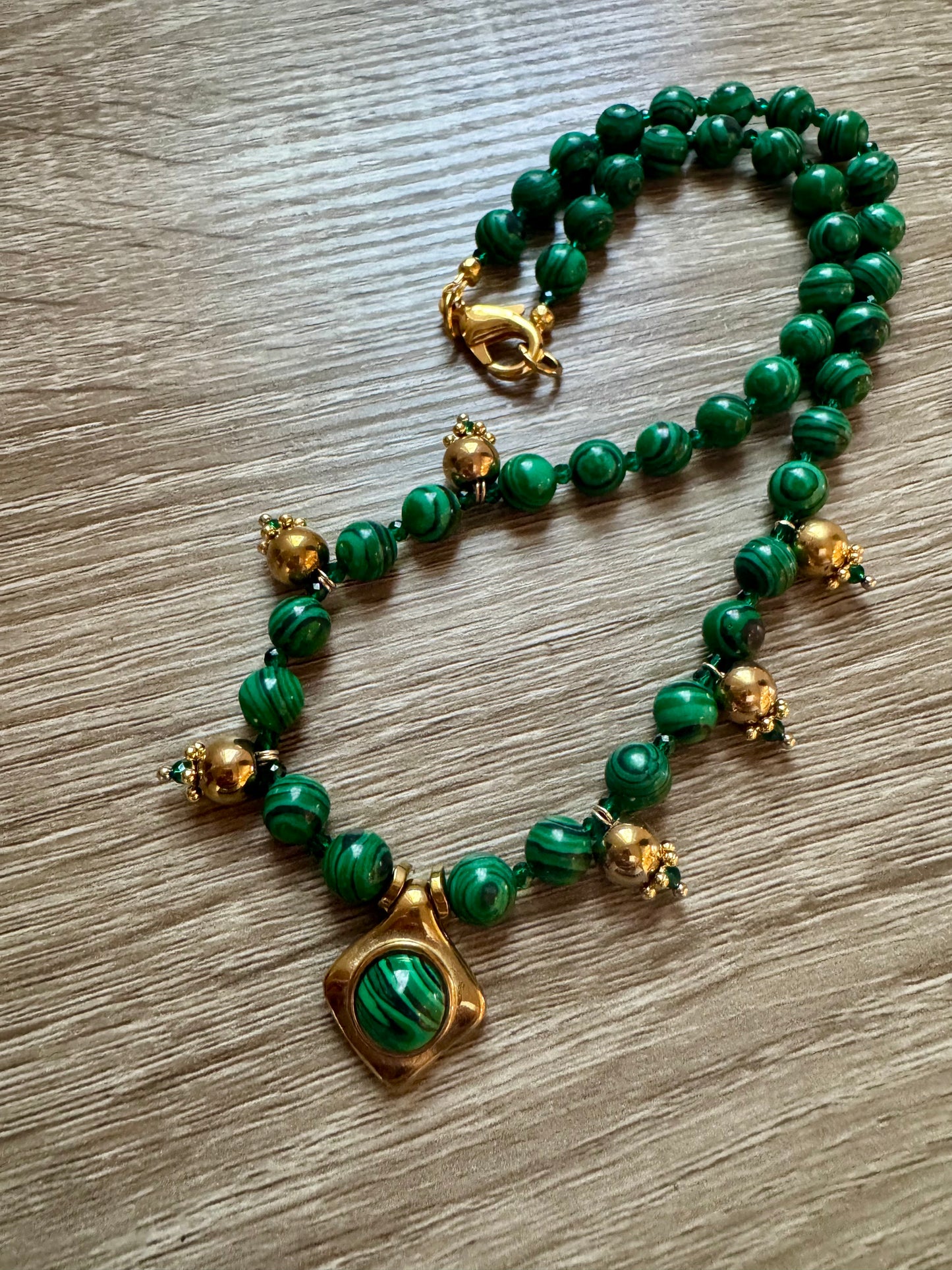 LE JARDIN necklace