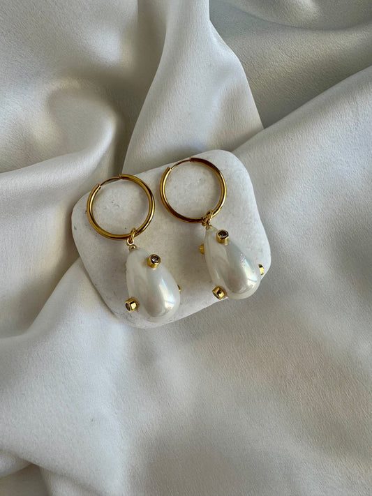 LORA white stainless steel earrings