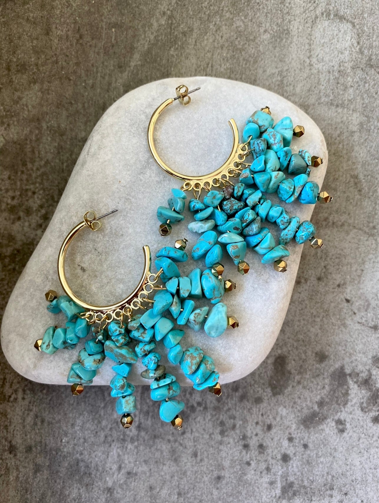 Handmade turquoise hoop earrings with gold-plated stainless steel by LOTUS by M