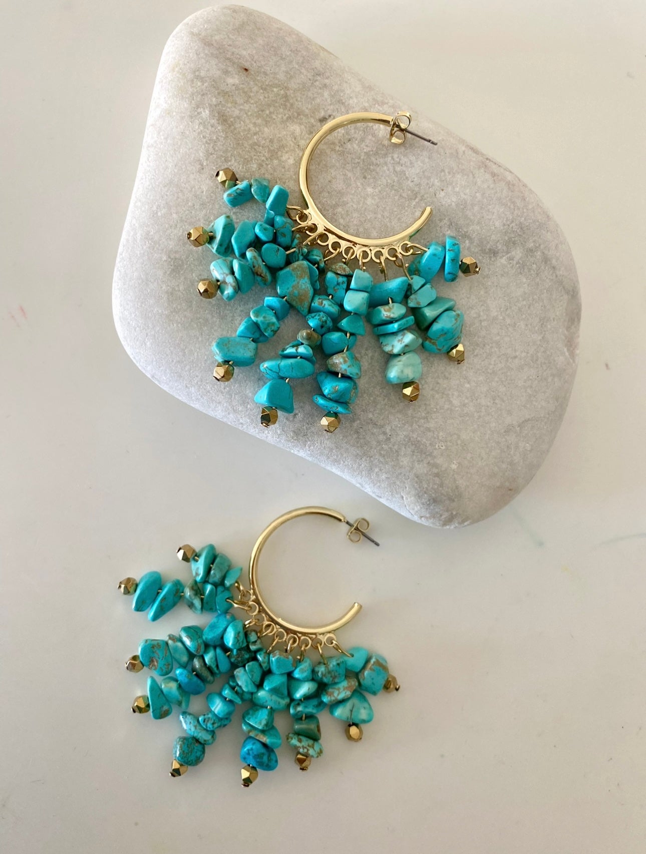 Handmade turquoise hoop earrings with gold-plated stainless steel by LOTUS by M