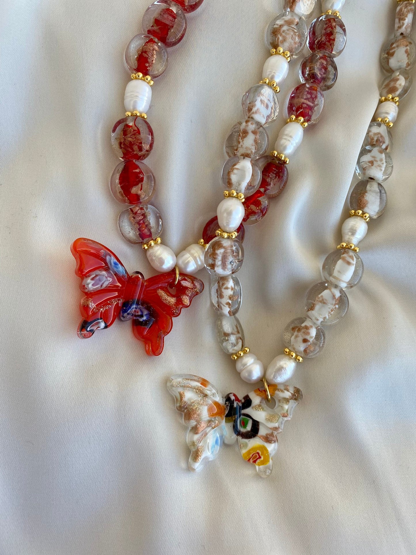 GIGI short necklace with Murano glass beads and pearls